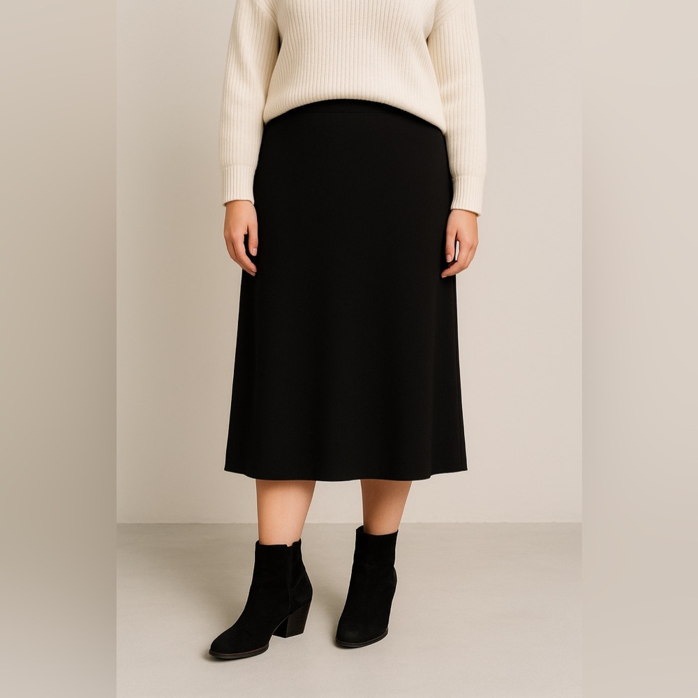 Soho Cobbler Black Suede Ankle Booties Women’s Size 9 Block Heel Minimalist